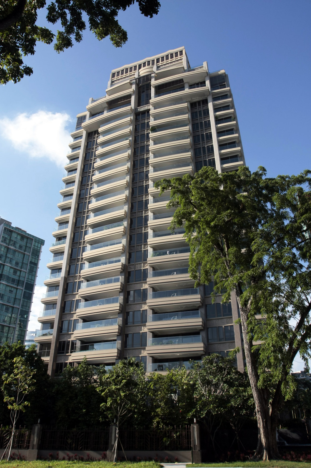 Unit at Parkview Éclat sinks to record low of $2,523 psf - Property News
