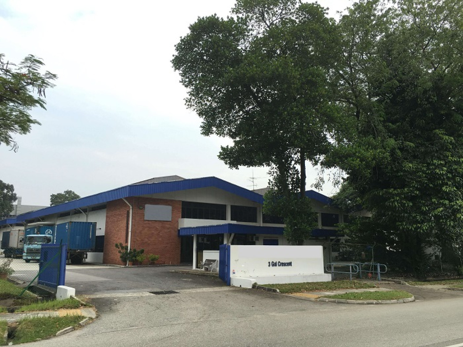 Two industrial buildings at Gul Crescent going for $13 mil - Property News