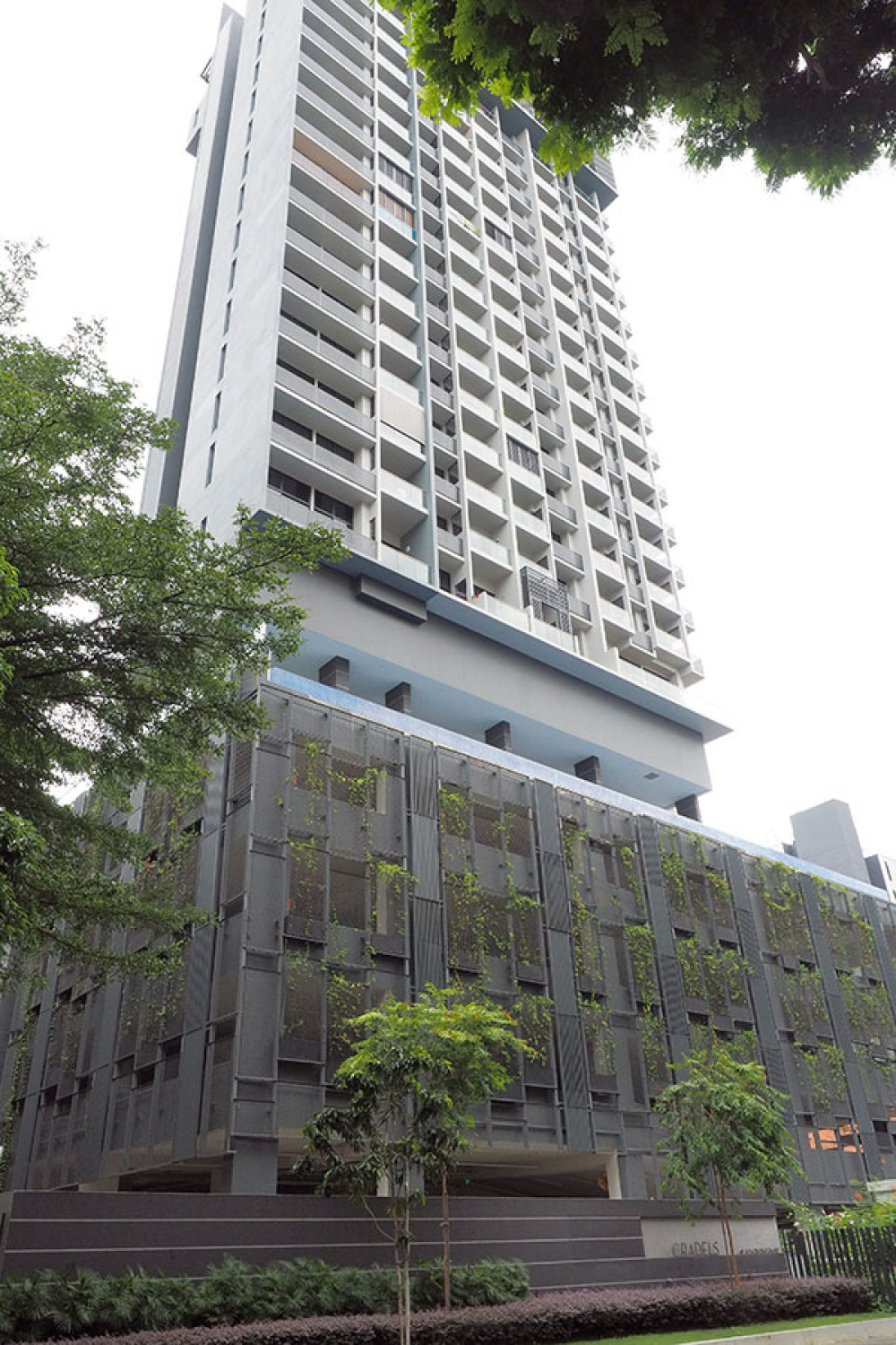 MCST selling penthouse at Cradels for $1.18 mil - Property News