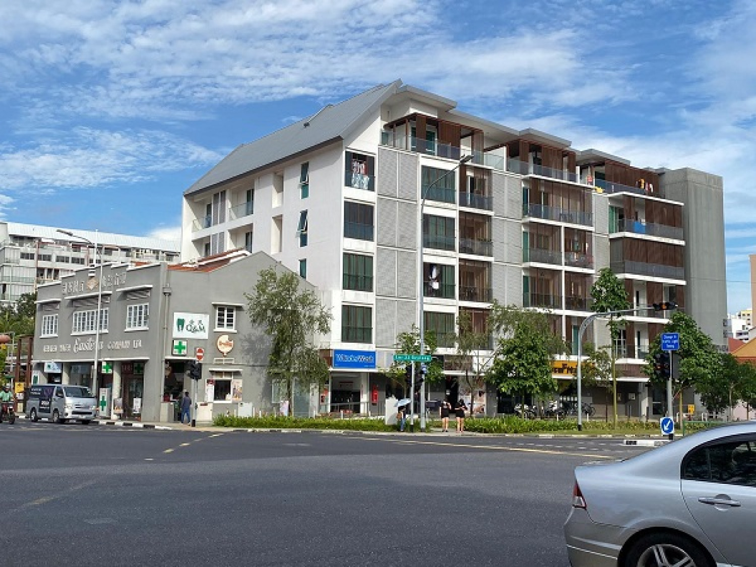 Freehold retail podium at Grandview Suites for sale at $26 mil - Property News