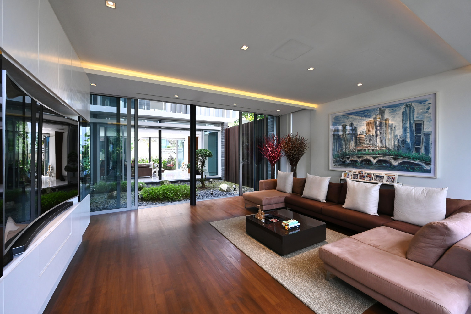 Timeless, elegant detached house on Vanda Crescent going for $22.3 mil - Property News