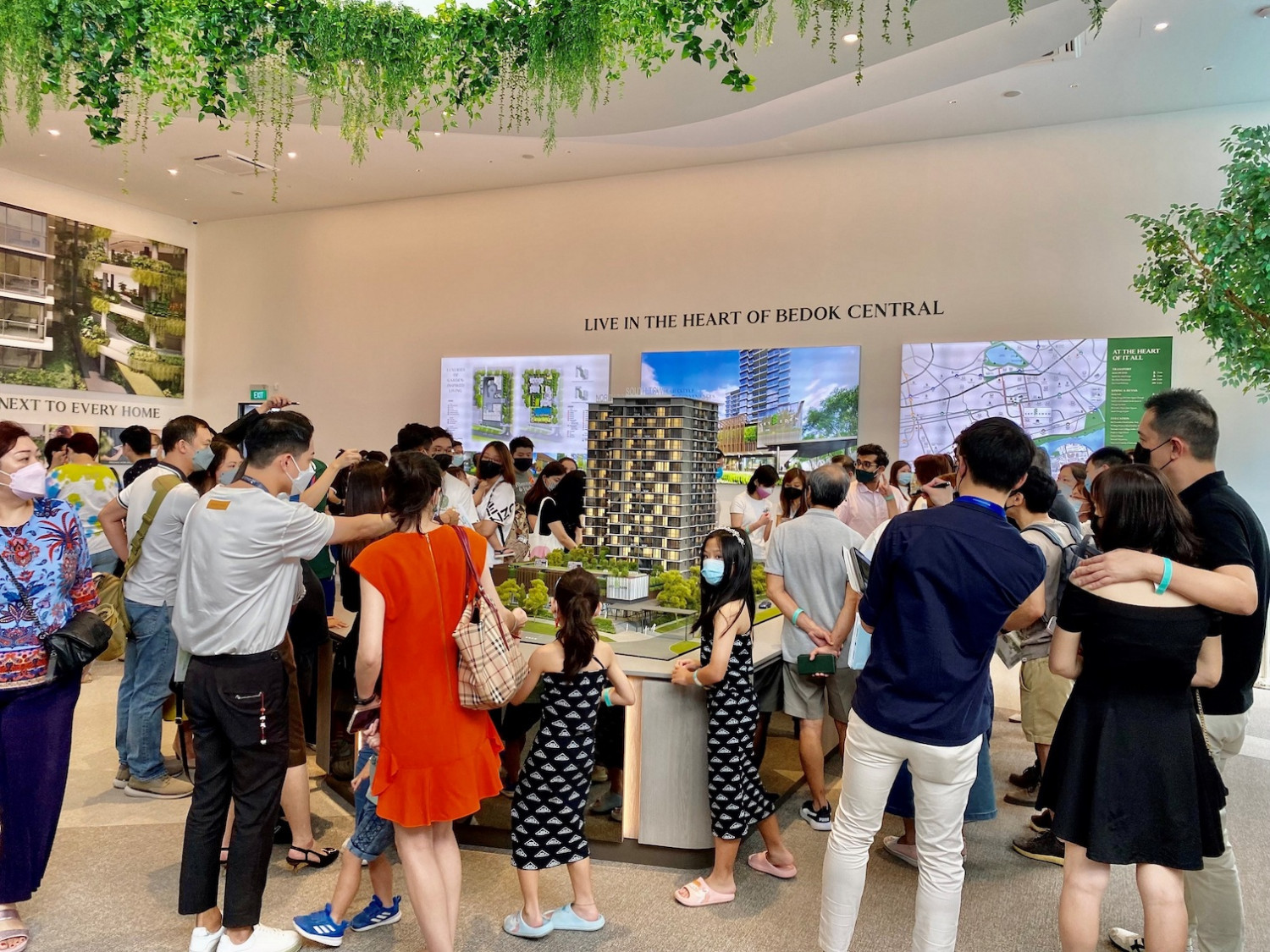 Sky Eden@Bedok achieves 75% sales on launch day, at average price of $2,100 psf - Property News