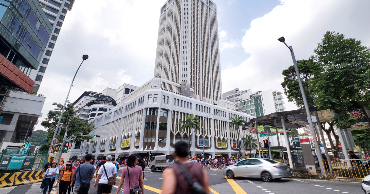 Two strata retail units at Peninsula Plaza for sale at $13.5 mil - EDGEPROP SINGAPORE