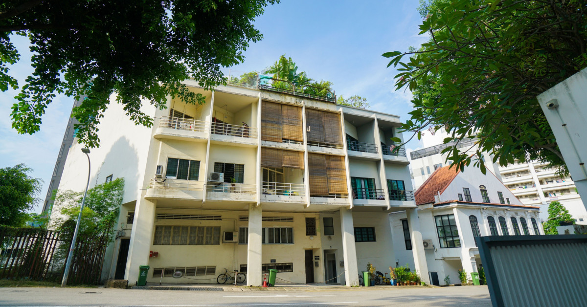 2, 4 and 6 Mount Emily Road collectively sold for $18 mil  - EDGEPROP SINGAPORE