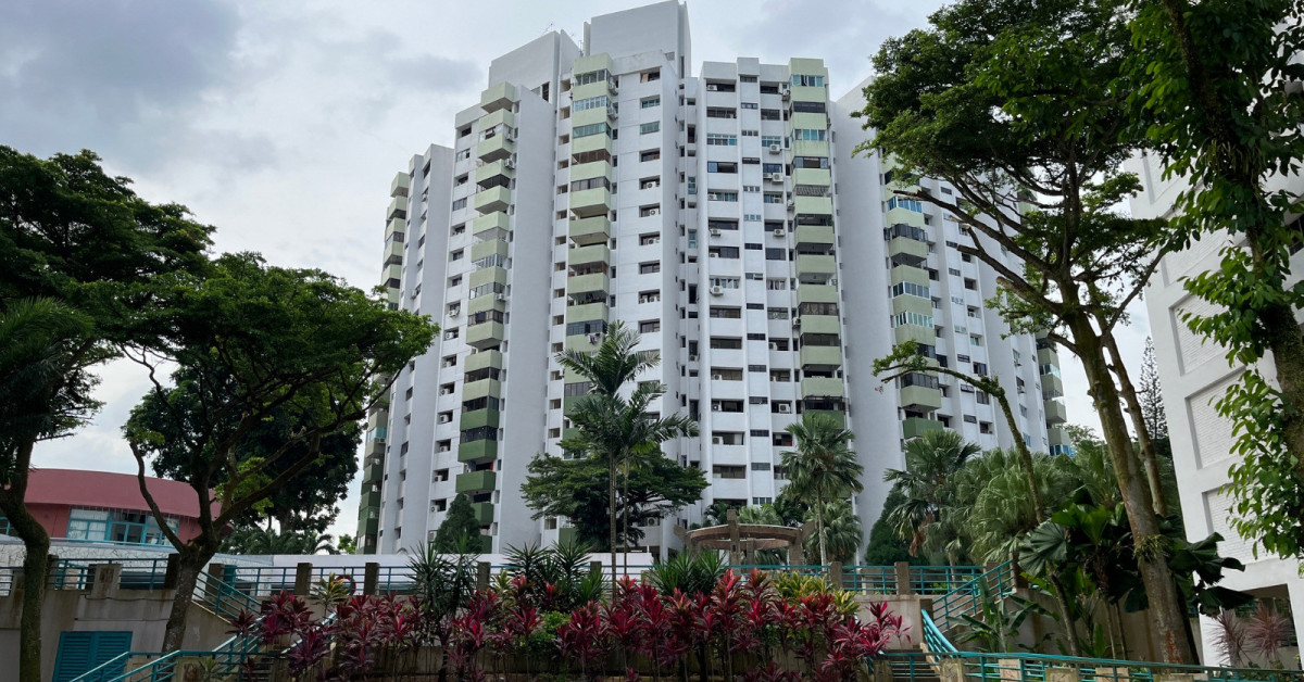 Maisonette at Pine Grove selling for $2 mil - EDGEPROP SINGAPORE