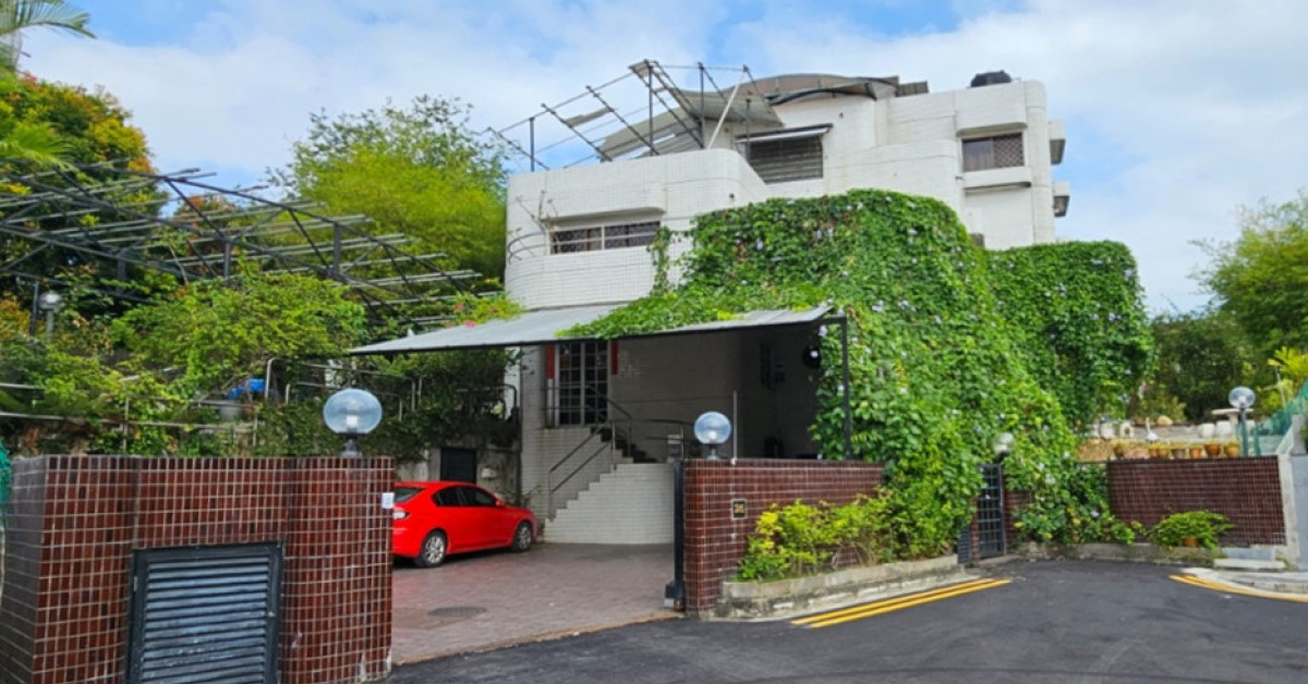 Freehold bungalow on Kew Drive on the market for $18 mil - EDGEPROP SINGAPORE