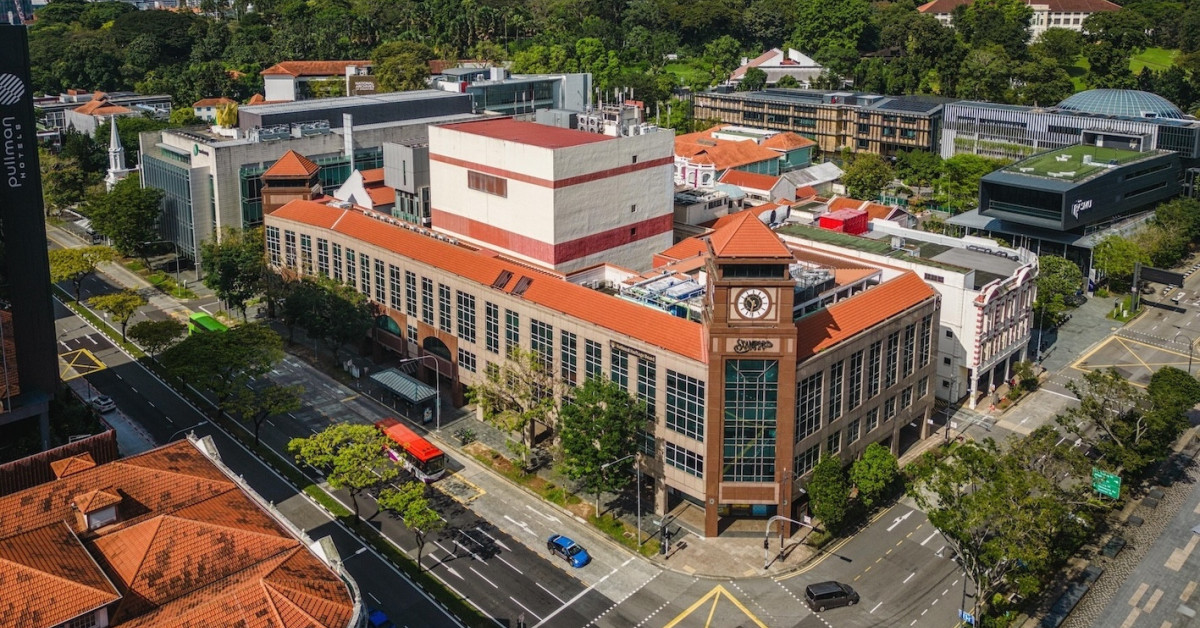 Singapore Land sells 100% interest in Stamford Court for $132 mil - EDGEPROP SINGAPORE