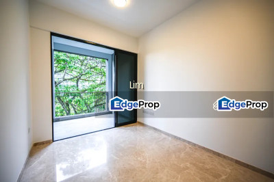 MAYFAIR MODERN Apartment / Condo | Listing