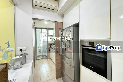 CANBERRA RESIDENCES Apartment / Condo | Listing