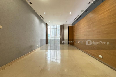 CUSCADEN RESIDENCES Apartment / Condo | Listing