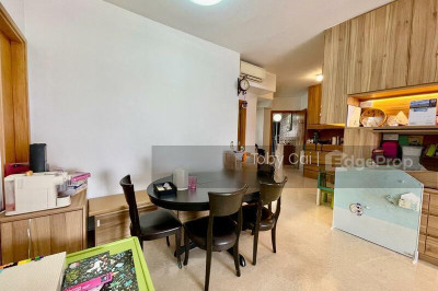 CLOVER BY THE PARK Apartment / Condo | Listing