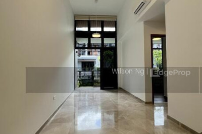 DAINTREE RESIDENCE Apartment / Condo | Listing