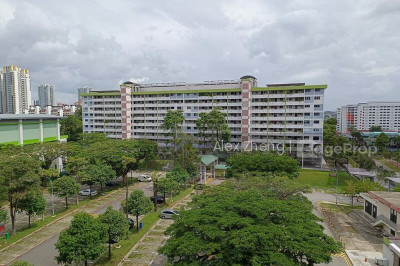 212 ANG MO KIO AVENUE 3 HDB | Listing