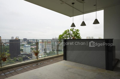 CENTENNIA SUITES Apartment / Condo | Listing