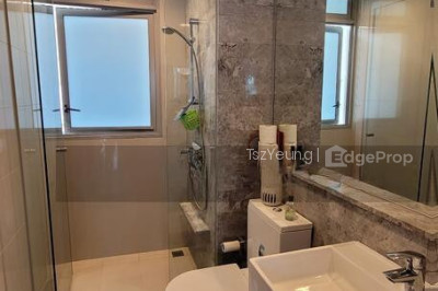 Q BAY RESIDENCES Apartment / Condo | Listing