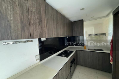 INZ RESIDENCE Apartment / Condo | Listing