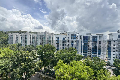 MERAWOODS Apartment / Condo | Listing