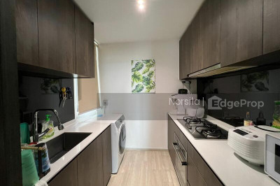 INZ RESIDENCE Apartment / Condo | Listing