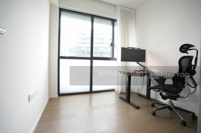 PARC ESTA Apartment / Condo | Listing