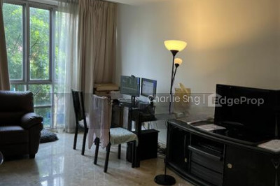 UE SQUARE Apartment / Condo | Listing