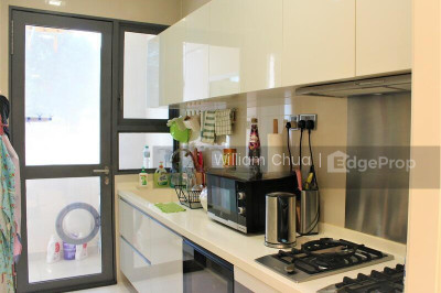 HOLLAND RESIDENCES Apartment / Condo | Listing