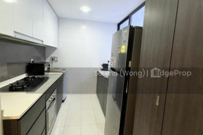 ESPARINA RESIDENCES Apartment / Condo | Listing