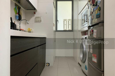 SKIES MILTONIA Apartment / Condo | Listing