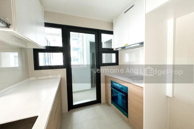 TREASURE AT TAMPINES Apartment / Condo | Listing