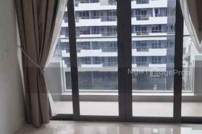 THE TRE VER Apartment / Condo | Listing