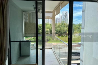 CENTRO RESIDENCES Apartment / Condo | Listing