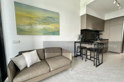 PARK COLONIAL Apartment / Condo | Listing