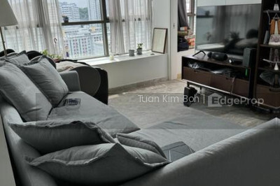 SKYLINE RESIDENCES Apartment / Condo | Listing