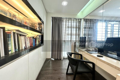 425 CLEMENTI AVENUE 1 HDB | Listing