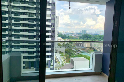 THE TRE VER Apartment / Condo | Listing