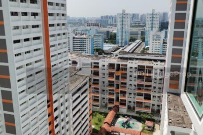 113D MCNAIR TOWERS HDB | Listing