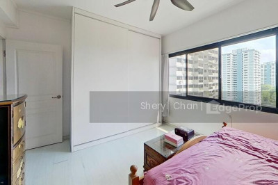 LAGUNA PARK Apartment / Condo | Listing