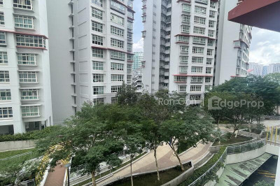 212C COMPASSVALE DRIVE HDB | Listing