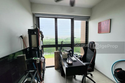 INZ RESIDENCE Apartment / Condo | Listing