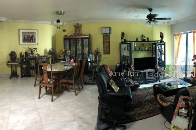 MONTROSA Apartment / Condo | Listing