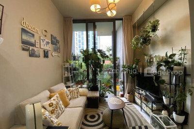 ROBIN RESIDENCES Apartment / Condo | Listing