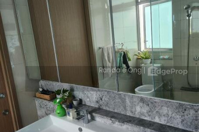 Q BAY RESIDENCES Apartment / Condo | Listing