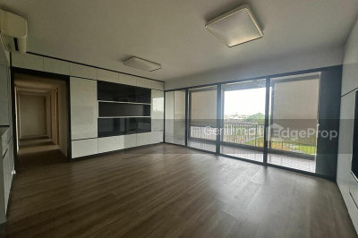 SKYPARK RESIDENCES Apartment / Condo | Listing