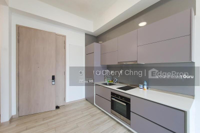 J GATEWAY Apartment / Condo | Listing