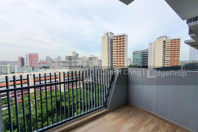 J GATEWAY Apartment / Condo | Listing