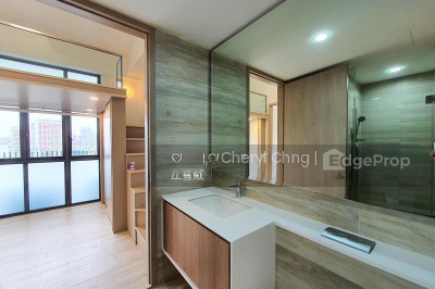 J GATEWAY Apartment / Condo | Listing