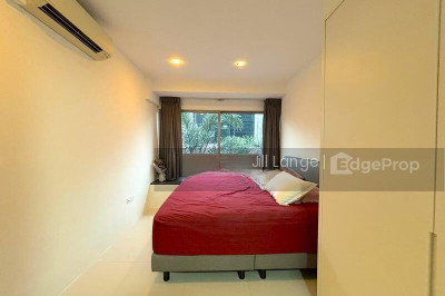 SIGLAP V Apartment / Condo | Listing