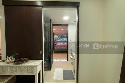 SIGLAP V Apartment / Condo | Listing