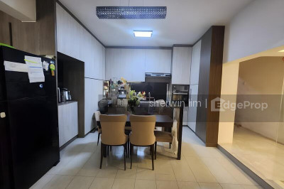 RAJAH TOWERS Apartment / Condo | Listing