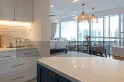 THE SEA VIEW Apartment / Condo | Listing