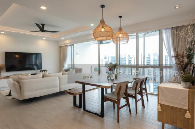 THE SEA VIEW Apartment / Condo | Listing